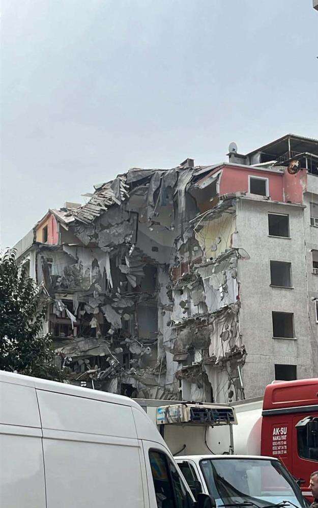 Bu acıya yürek dayanmaz! Küçük Tesnim’e Konyalı Camisinde yürek yakan veda 3